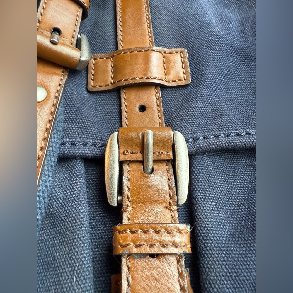 Fossil Unisex Navy Denim and Brown Leather Crossbody Messenger Bag - Picture 4 of 12